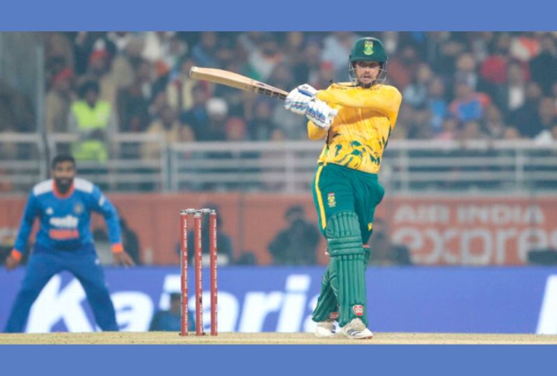 De Kock steers South Africa to victory